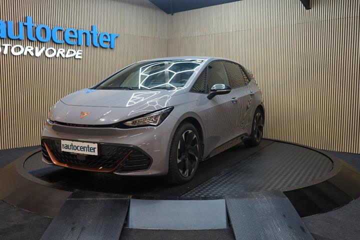 Grå Cupra Born fra 2023