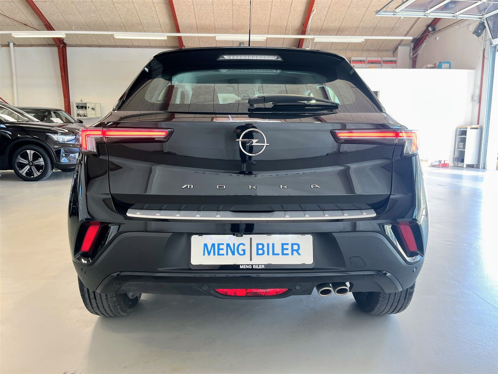 Sort Opel Mokka fra 2022