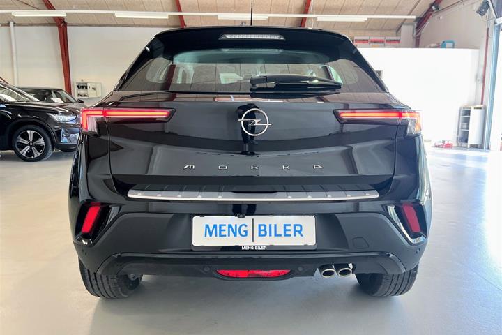 Sort Opel Mokka fra 2022