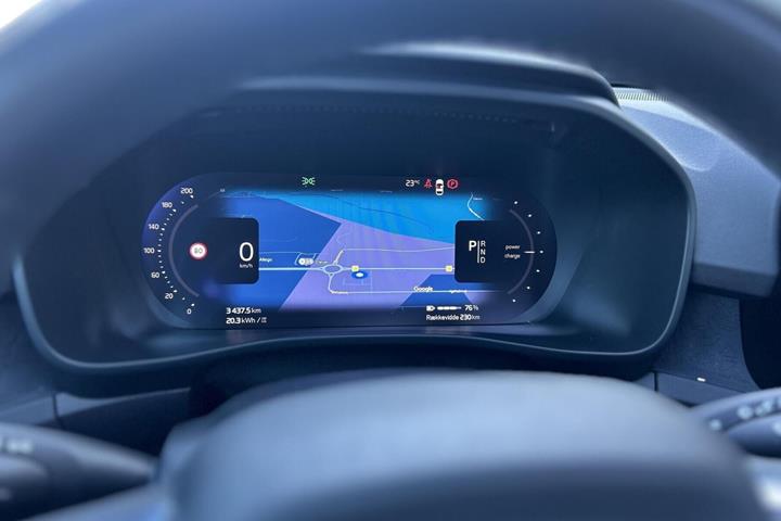 Sort Volvo XC40 fra 2023