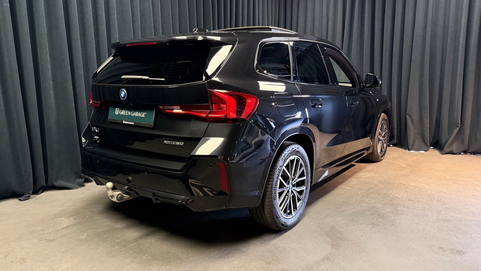 Sort BMW iX1 fra 2023