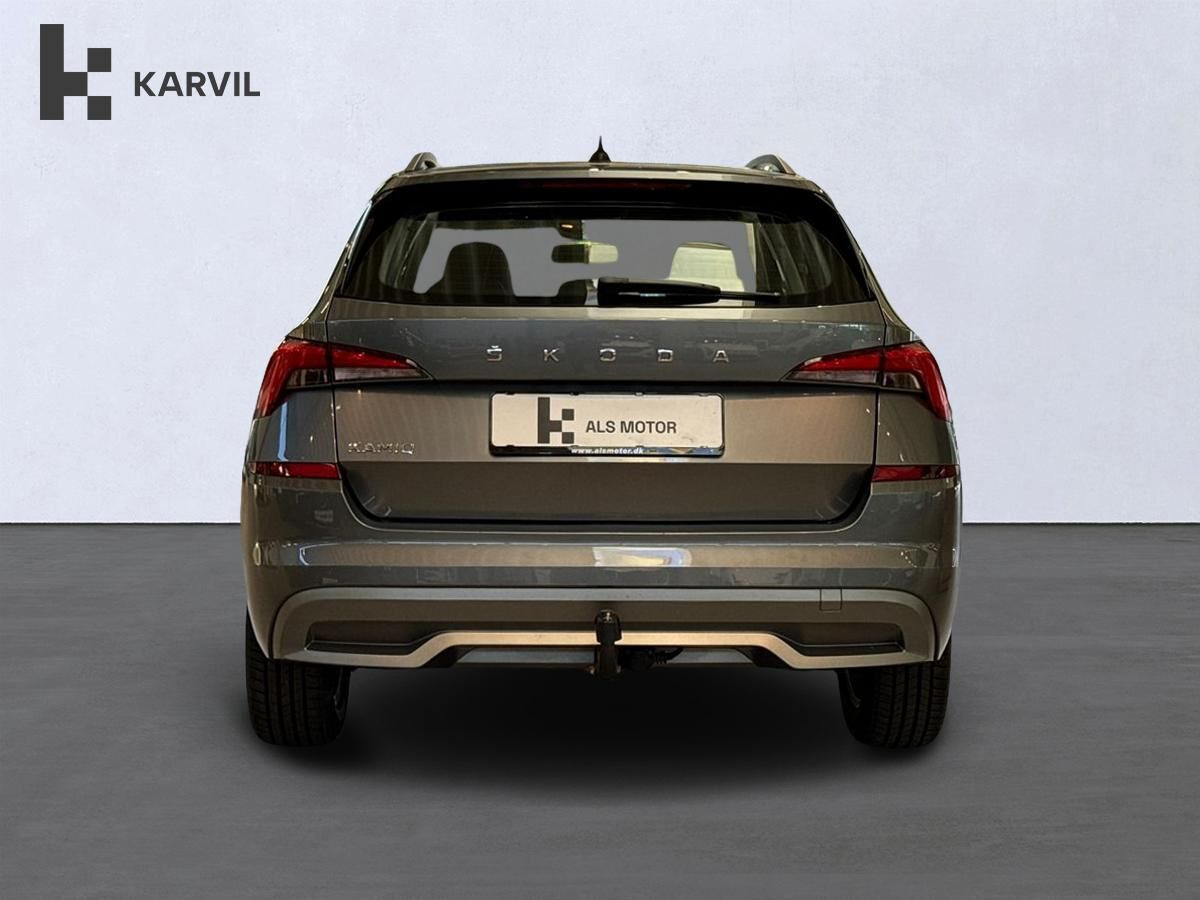 Grå Skoda Kamiq fra 2022