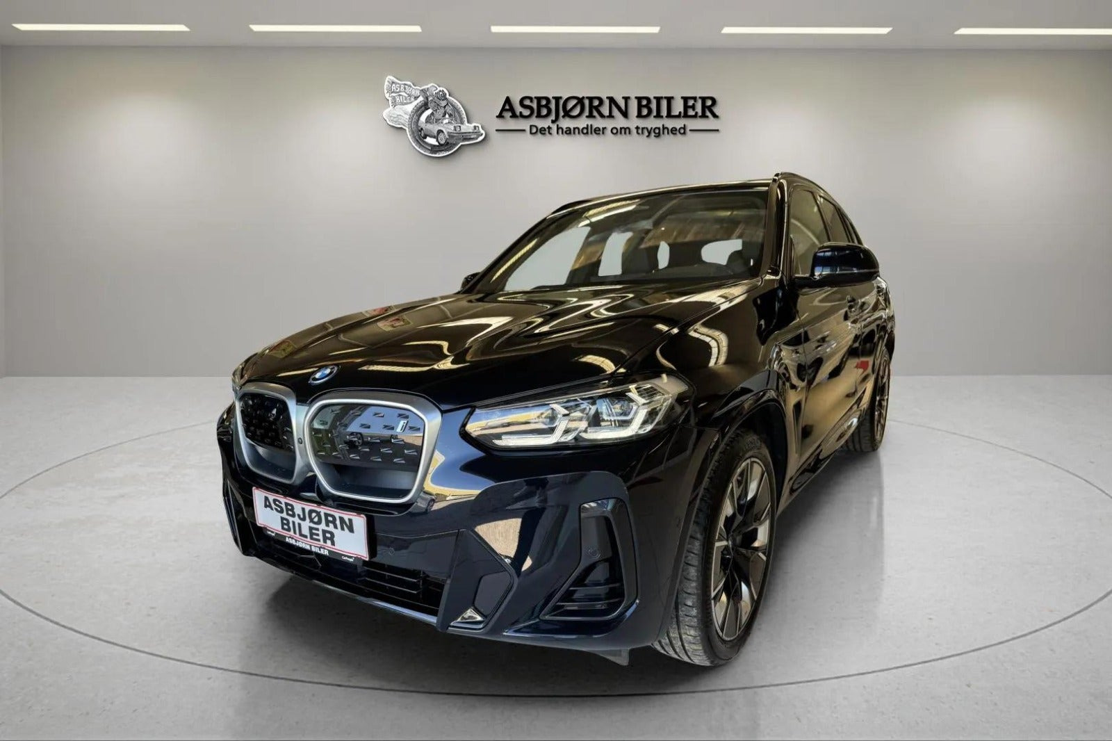 BMW iX3 Charged Plus M-Sport