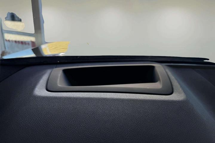 Blå BMW iX3 fra 2024