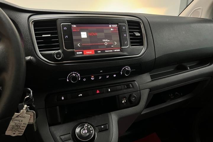 Hvid Citroën Jumpy fra 2017
