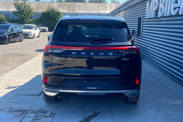 Sort Maxus Euniq6 fra 2023