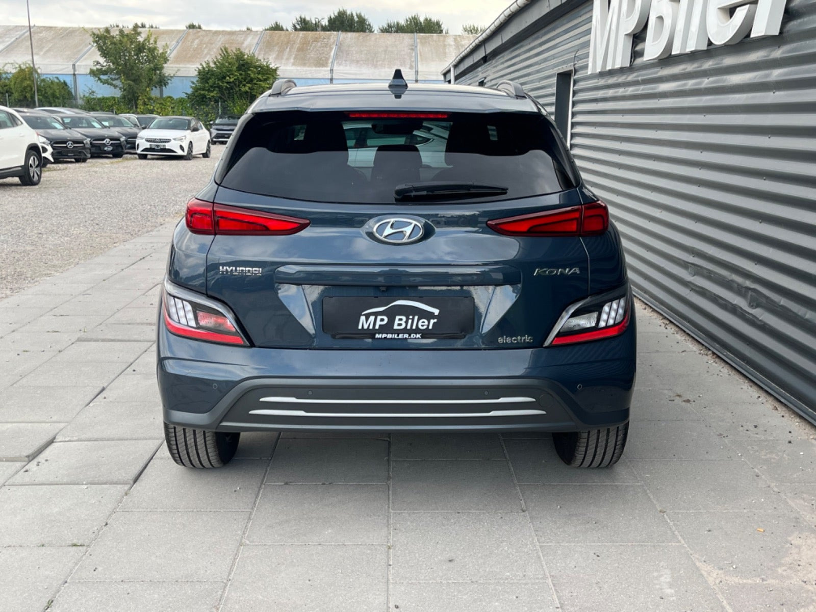 Blå Hyundai Kona fra 2023