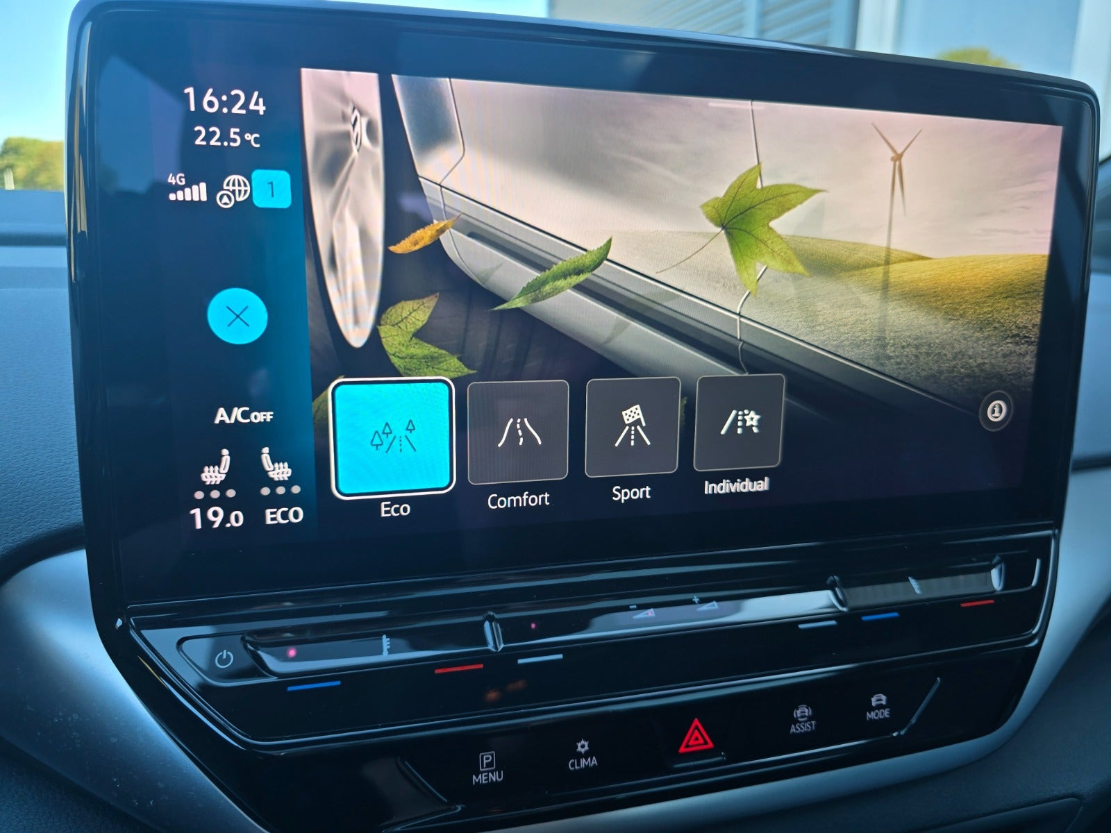 Blå VW ID.4 fra 2022