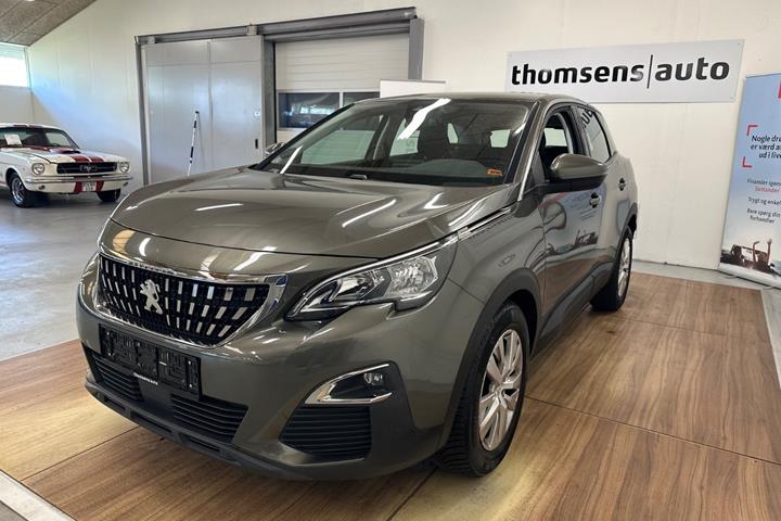 Grå Peugeot 3008 fra 2019