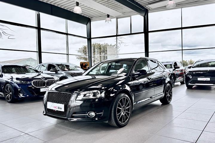 Gul Audi A3 fra 2012