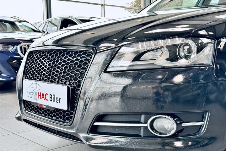 Gul Audi A3 fra 2012