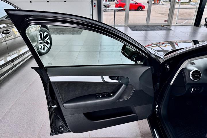 Gul Audi A3 fra 2012