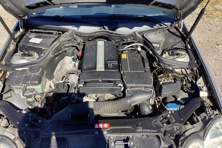 undefined Mercedes CLK200 fra 2005