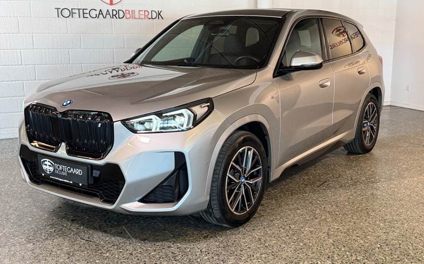 BMW iX1 xDrive30 M-Sport