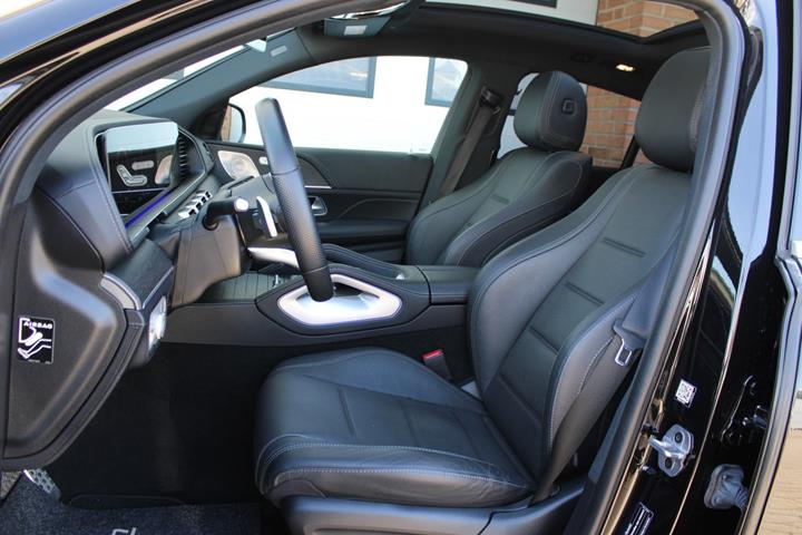 Sort Mercedes GLE350 de fra 2023
