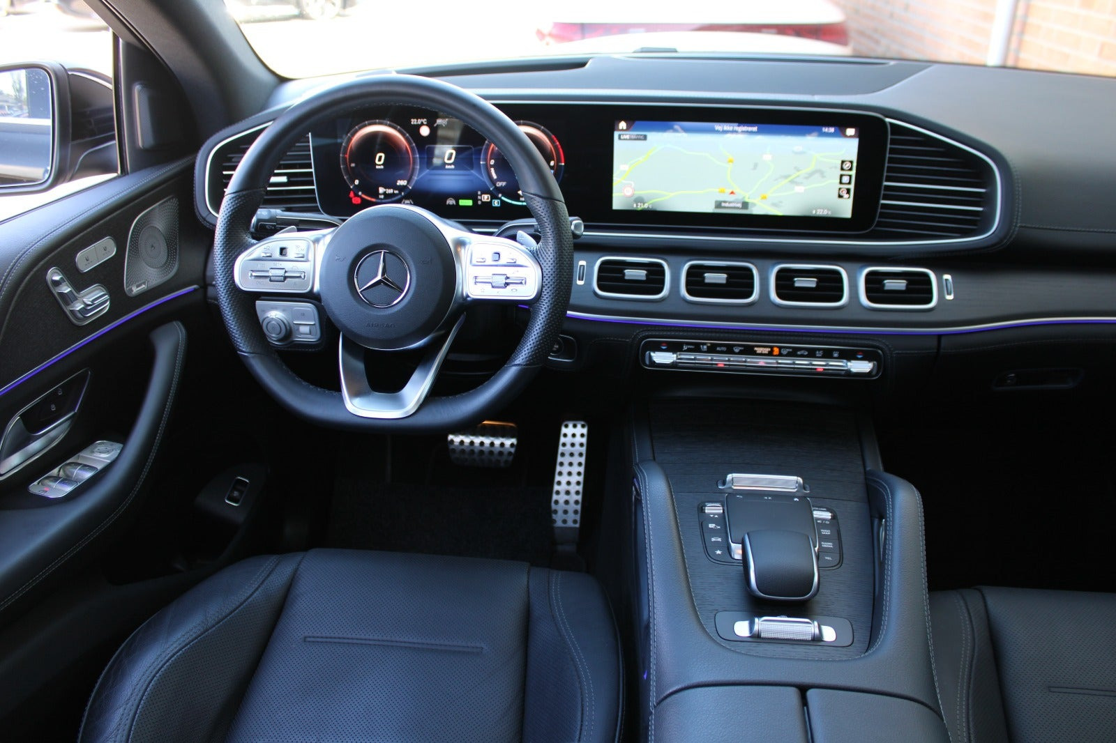 Sort Mercedes GLE350 de fra 2023