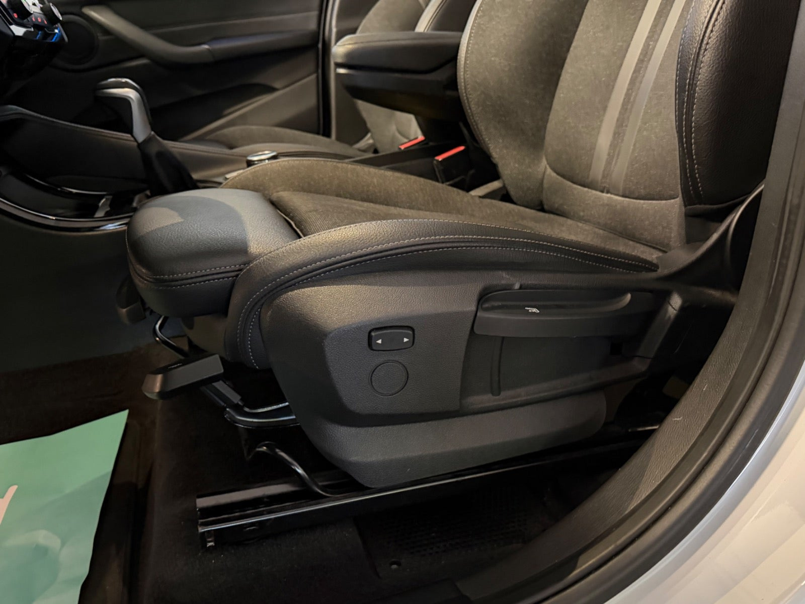 Hvid BMW X1 fra 2021