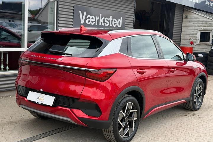 Rød BYD Atto 3 fra 2022