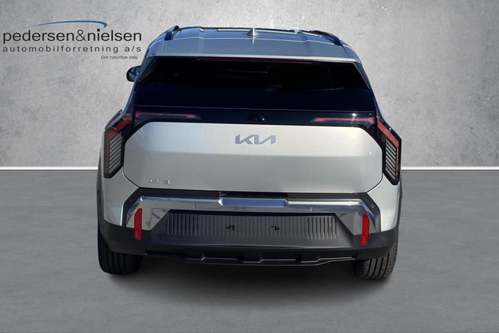 Grå Kia EV3 fra 2027