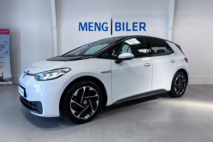 Hvid VW ID.3 fra 2021 set udefra