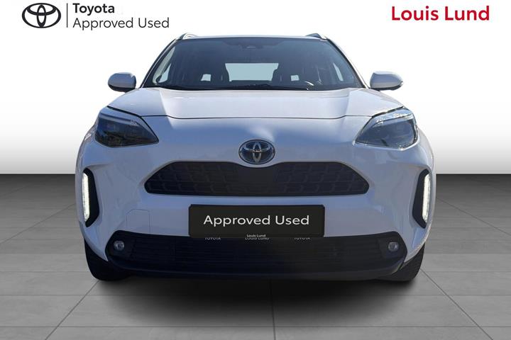 Hvid Toyota Yaris Cross fra 2022