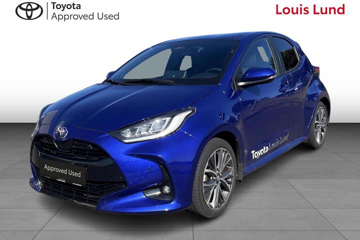 Blå Toyota Yaris fra 2024