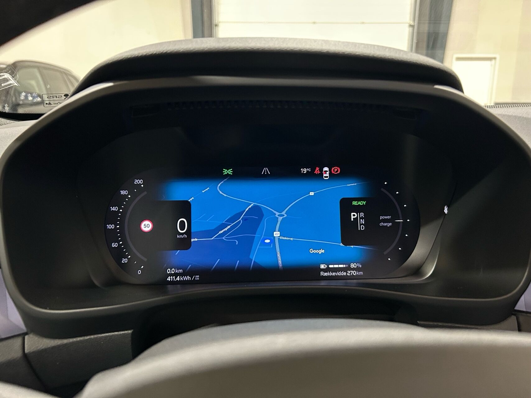 Hvid Volvo XC40 fra 2023