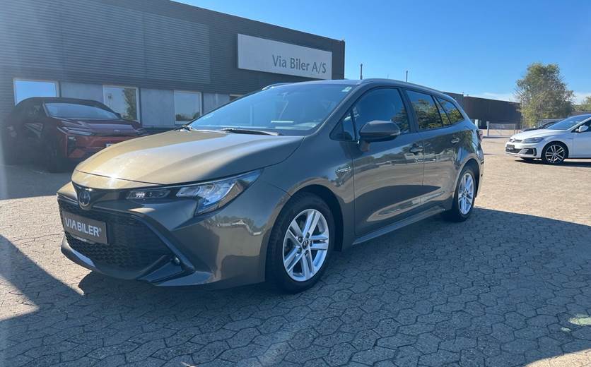 Toyota Corolla 1,8 Touring Sports Hybrid H3 Smart E-CVT 122HK Stc Trinl. Gear