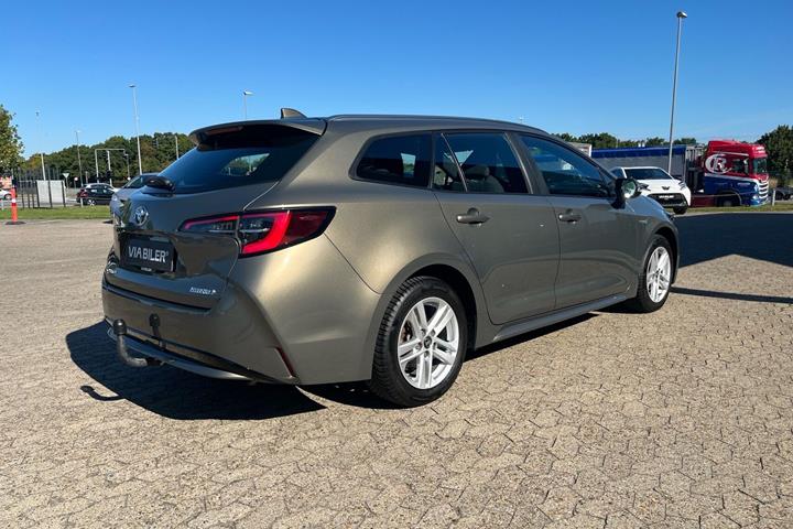 Bronze Toyota Corolla fra 2019