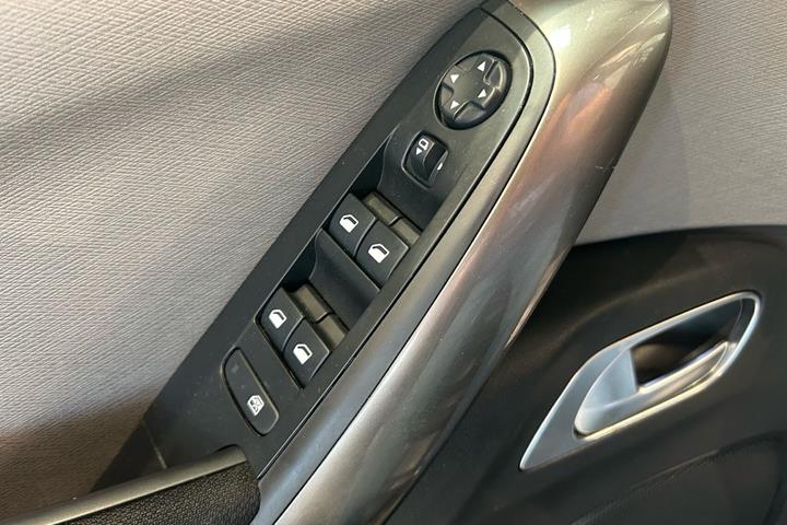 Grå Citroën Grand C4 SpaceTourer fra 2021