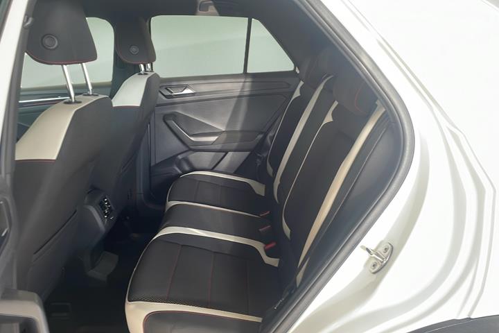 Hvid VW T-Roc fra 2018