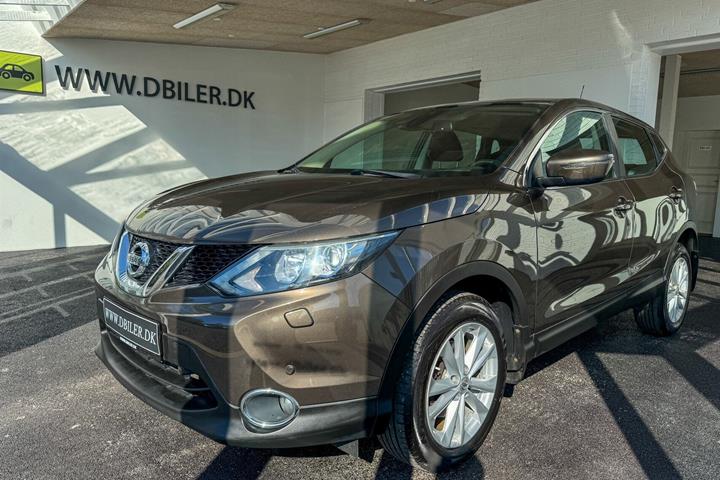 Bronze Nissan Qashqai fra 2016