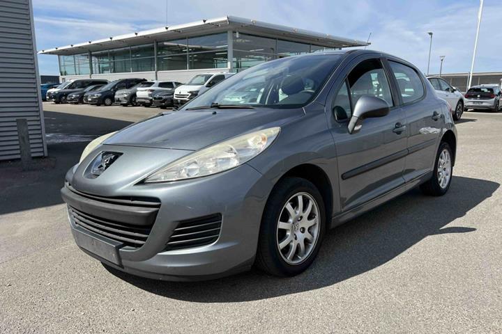 undefined Peugeot 207 fra 2010