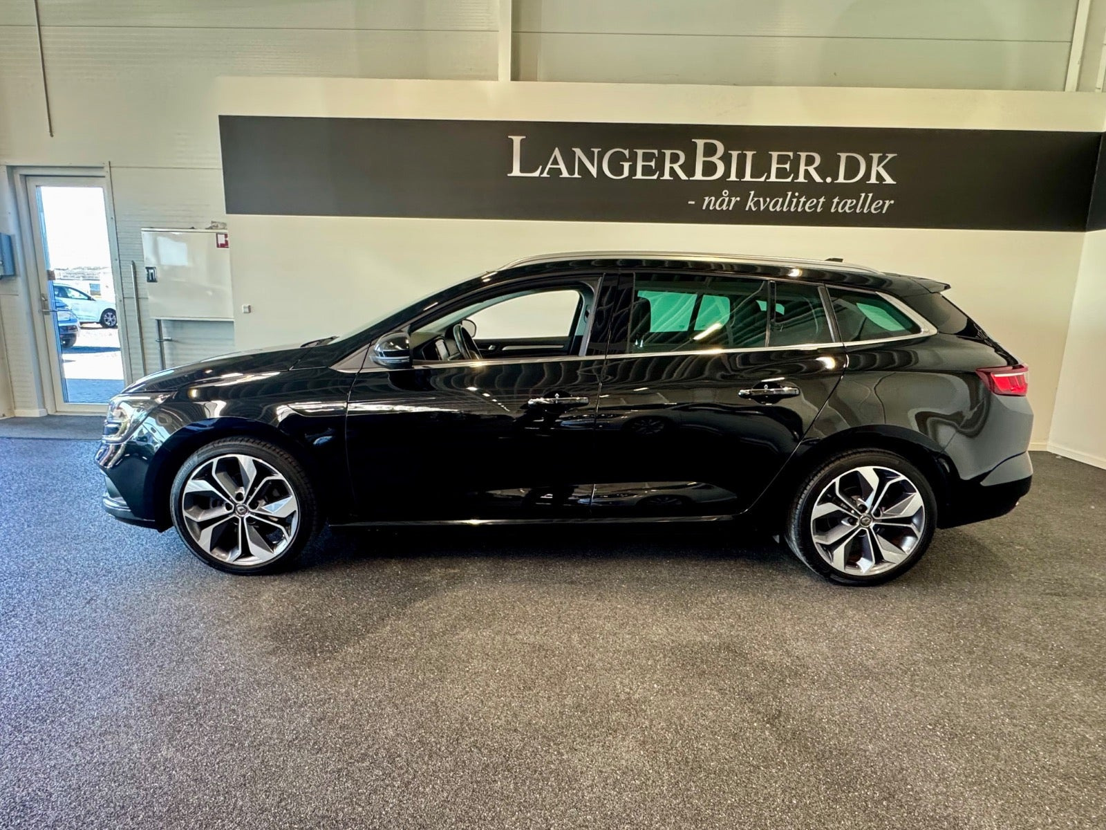 Sort Renault Megane IV fra 2019