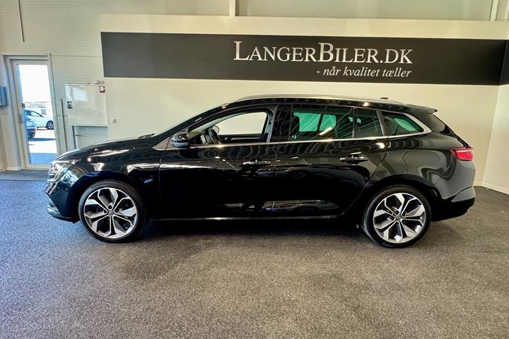 Sort Renault Megane IV fra 2019
