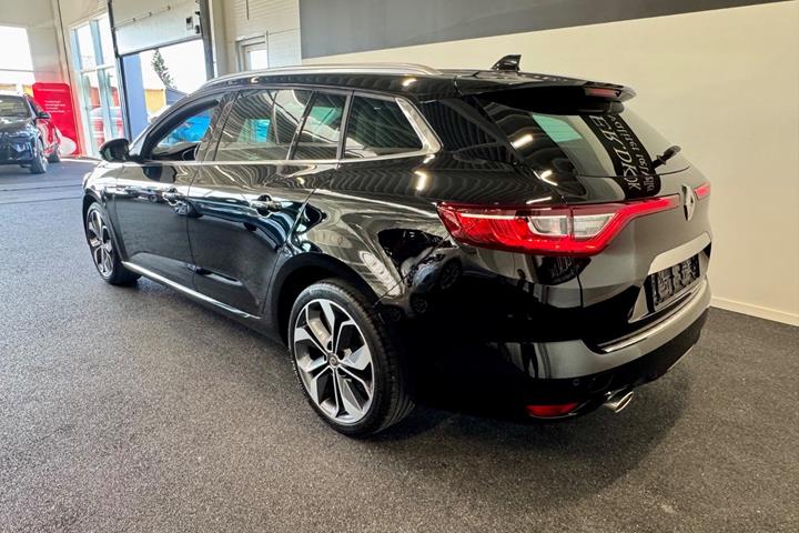 Sort Renault Megane IV fra 2019