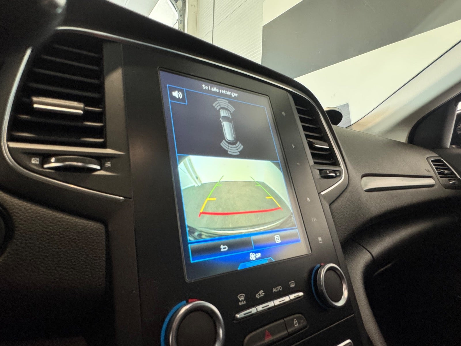 Sort Renault Megane IV fra 2019