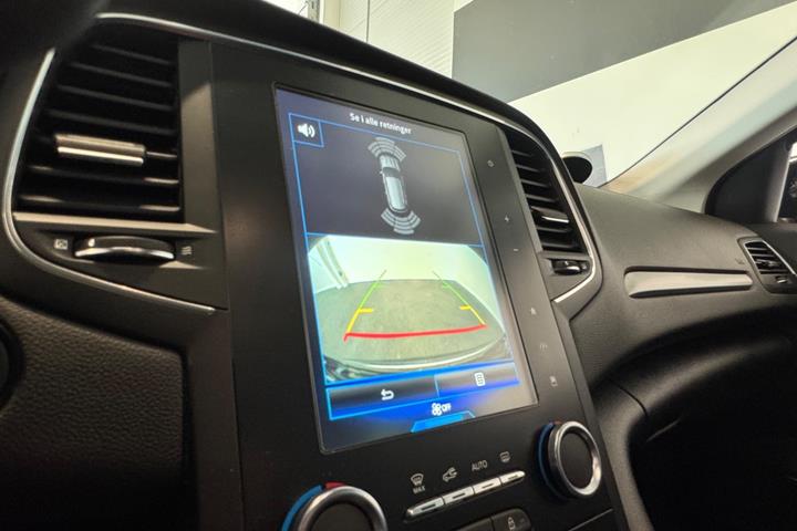 Sort Renault Megane IV fra 2019