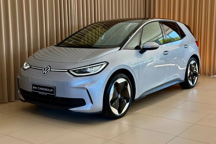 Sølv VW ID.3 fra 2026 set udefra