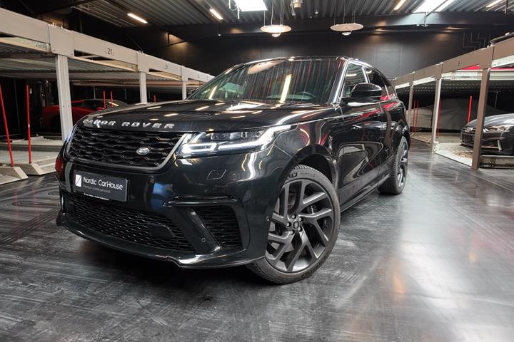 Sort Land Rover Range Rover Velar fra 2020