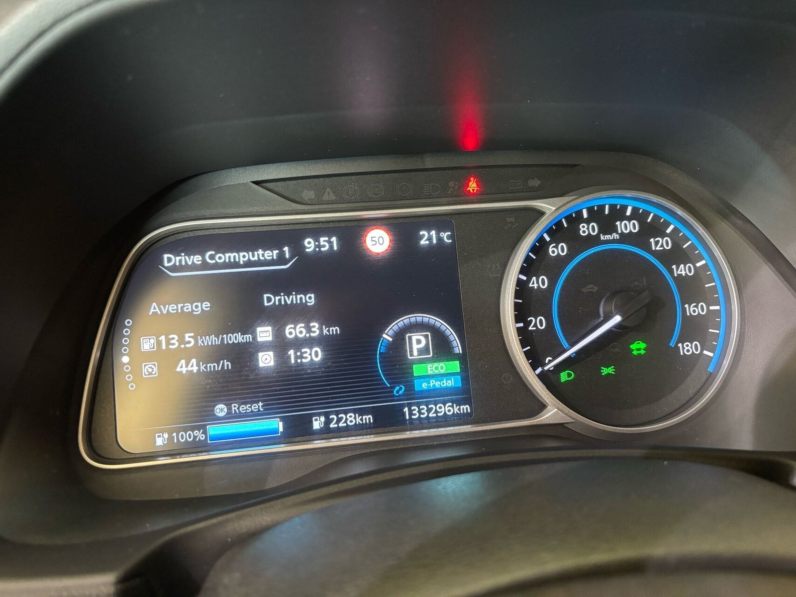 Sort Nissan Leaf fra 2018