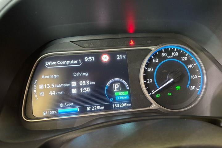 Sort Nissan Leaf fra 2018