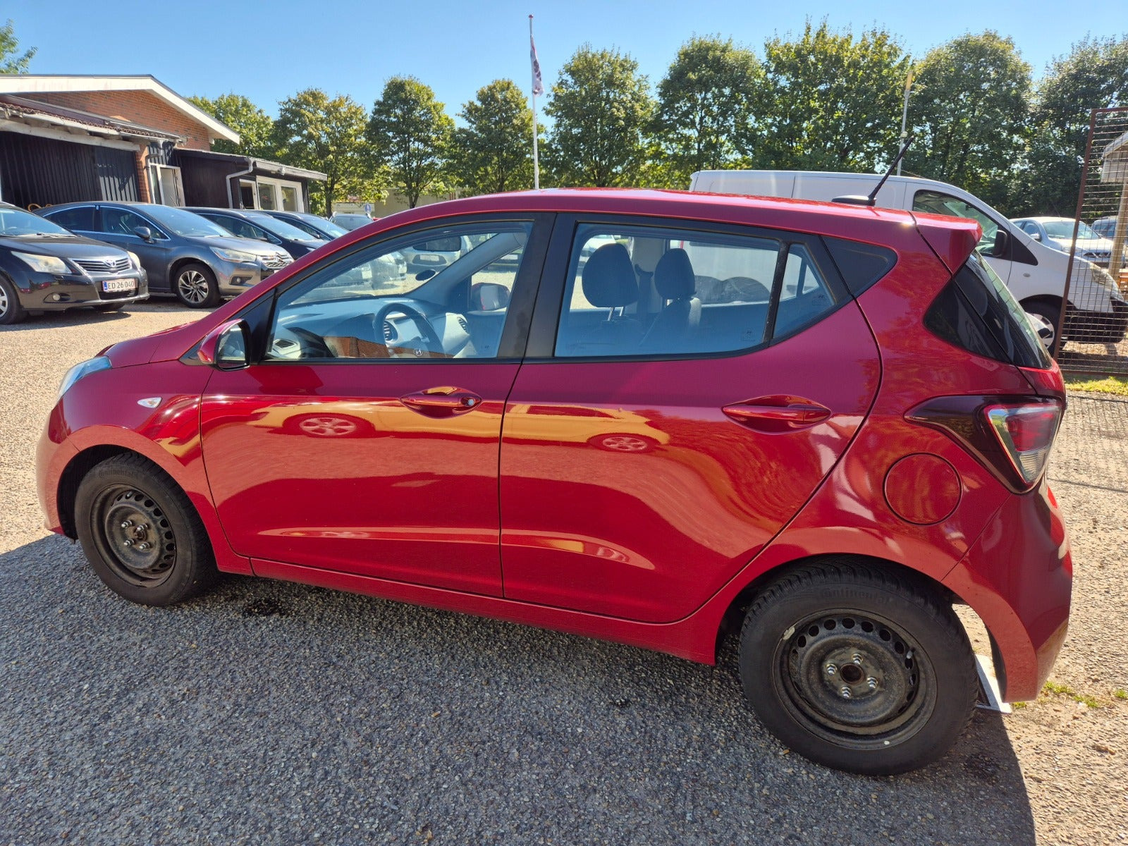 Grøn Hyundai i10 fra 2019