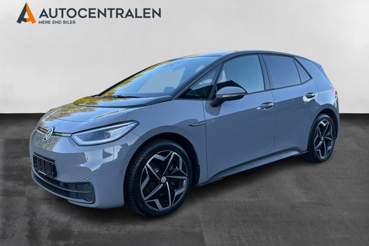 Grå VW ID.3 fra 2023 set udefra