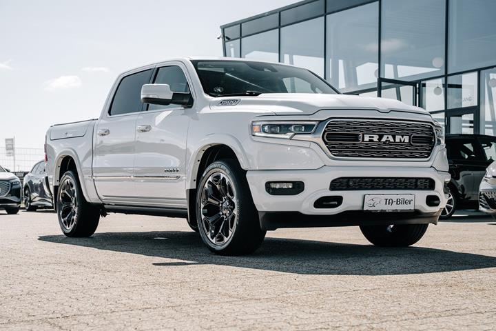 Hvid Dodge RAM 1500 fra 2020