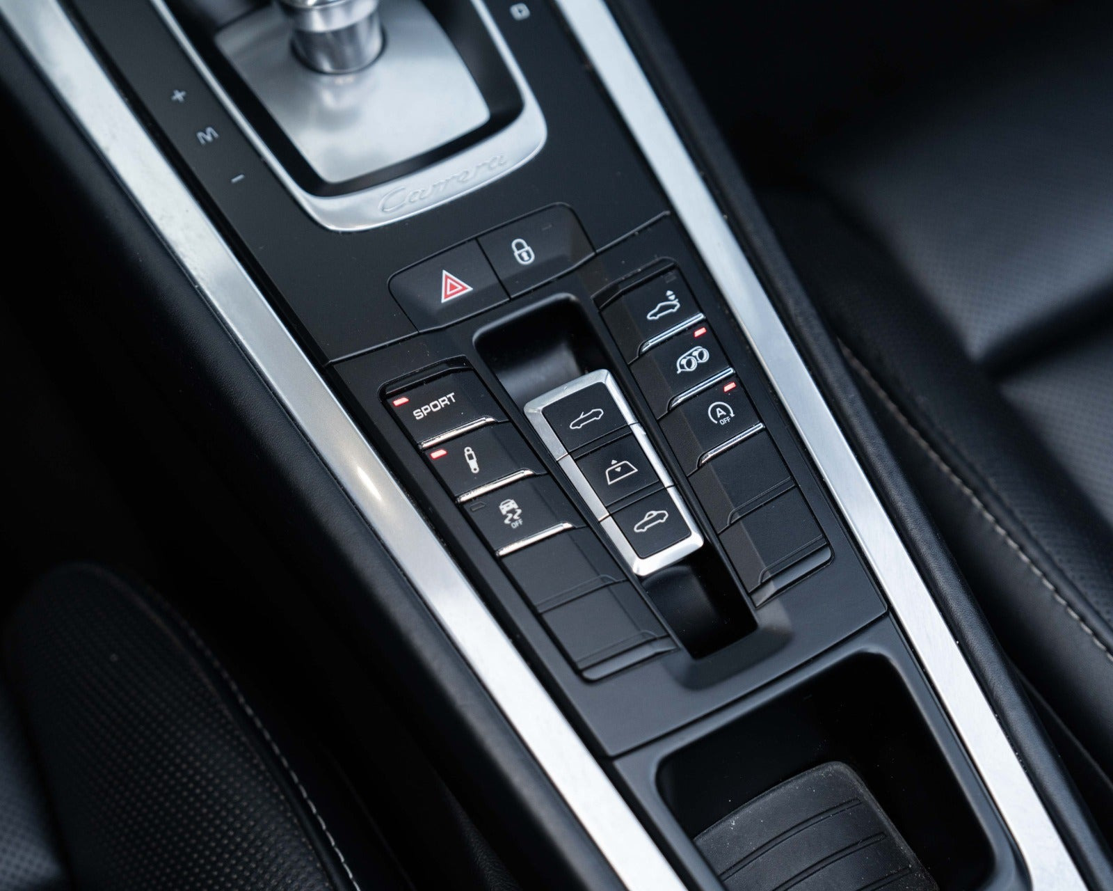 Grå Porsche 911 Carrera 4S fra 2015