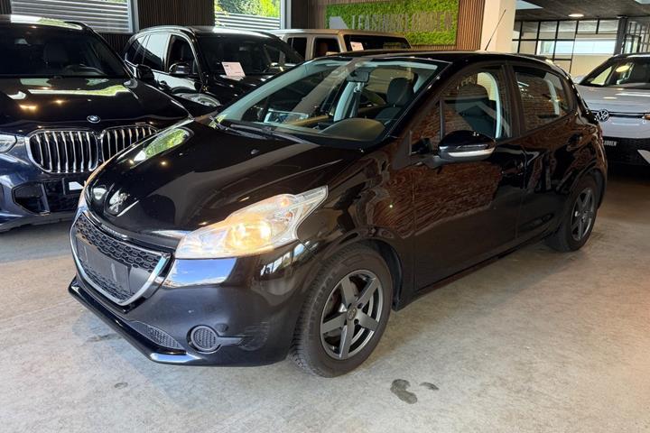 undefined Peugeot 208 fra 2012