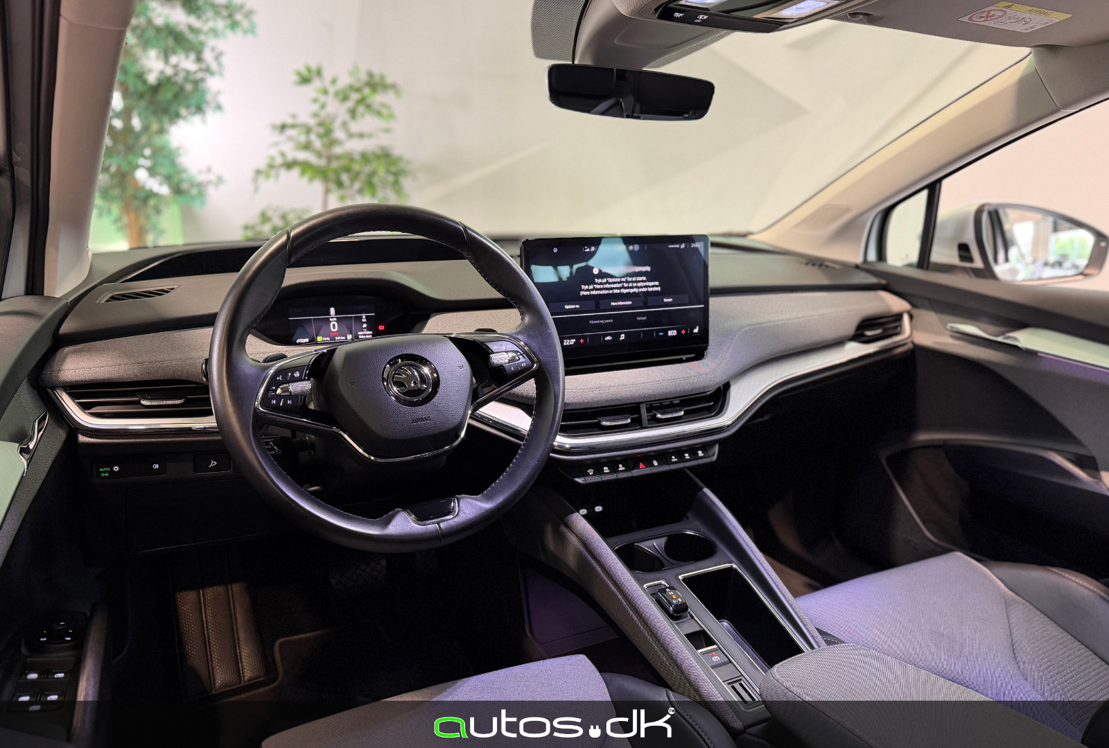 Sølv Skoda Enyaq fra 2022