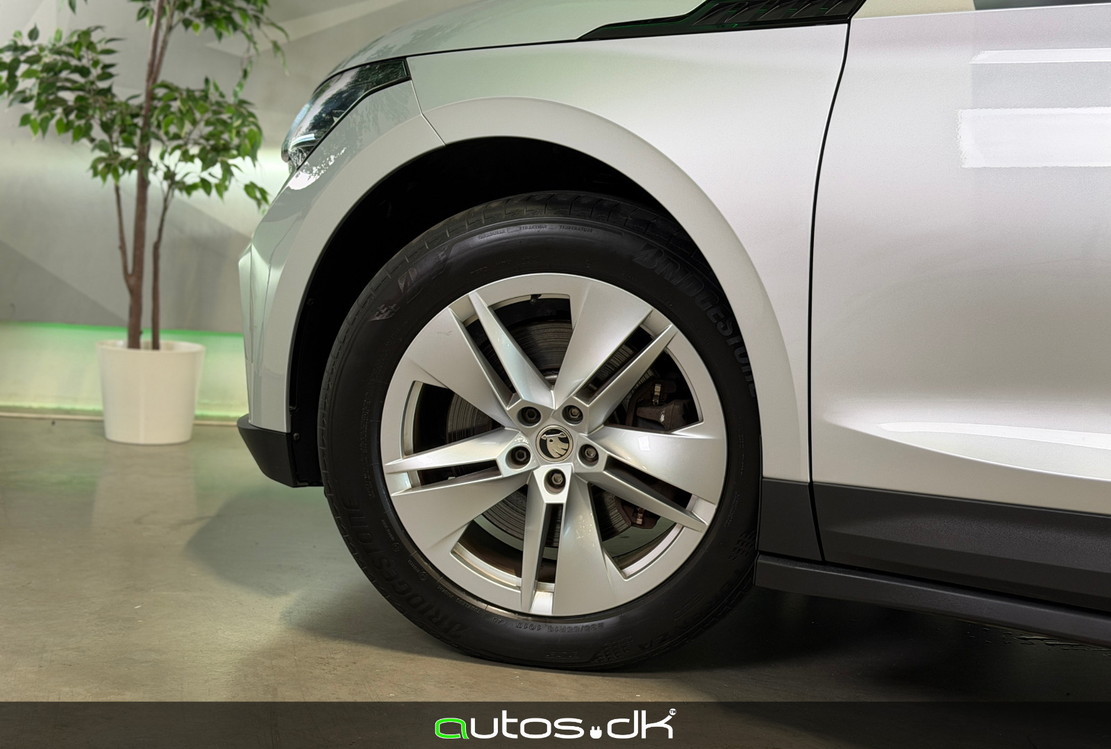 Sølv Skoda Enyaq fra 2022