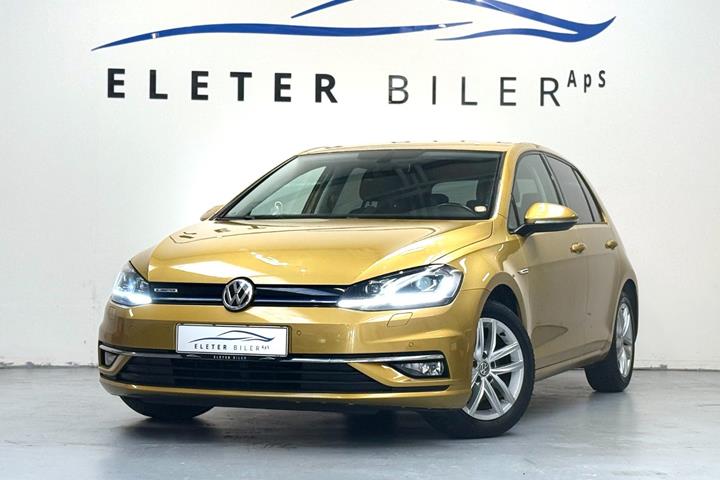 Gul VW Golf VII fra 2019